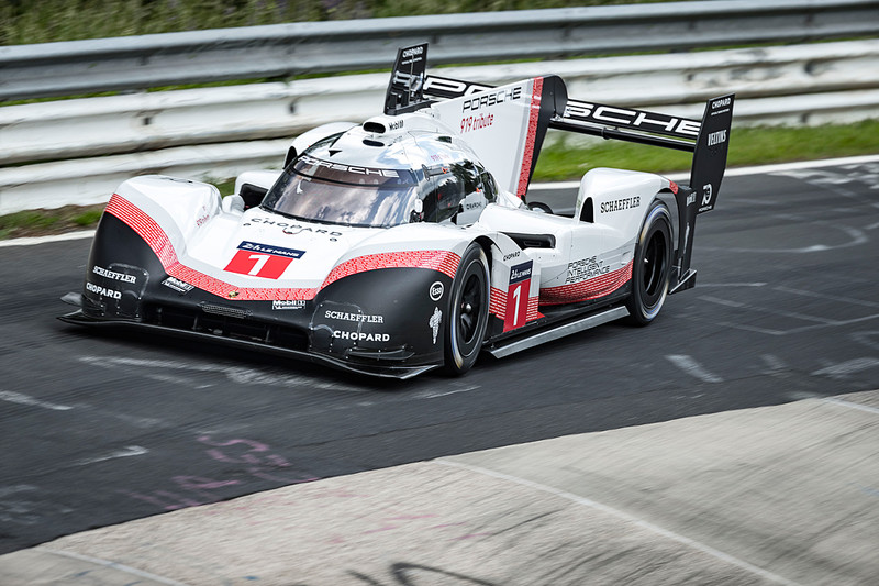 546秒成绩 《porsche 919 hybrid evo》刷新nürburgring北赛道纪录