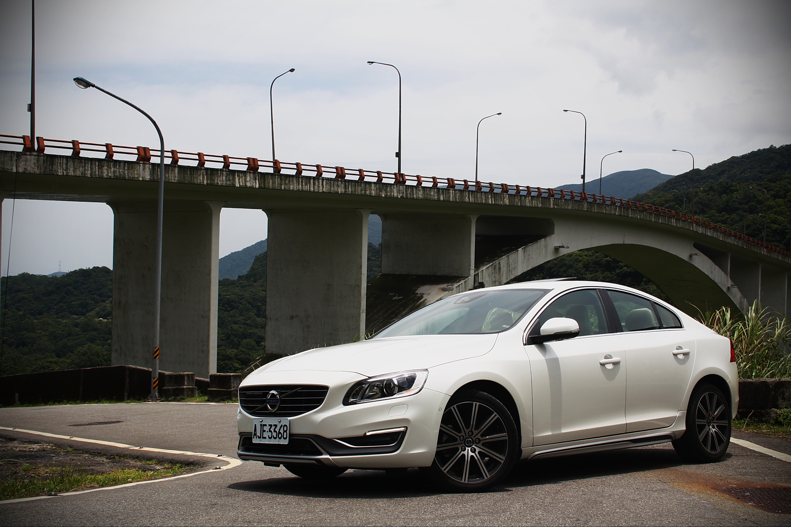細緻優雅的Volvo 《S60 D4》- 【靜態欣賞】 細緻優雅的Volvo 《S60 D4》- 【靜態欣賞】