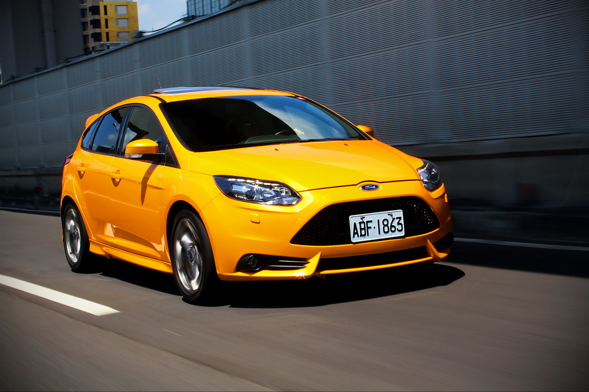山路攻略之演出 《Ford Focus ST》限量登台-【熱血動態】 山路攻略之演出 《Ford Focus ST》限量登台-【熱血動態】