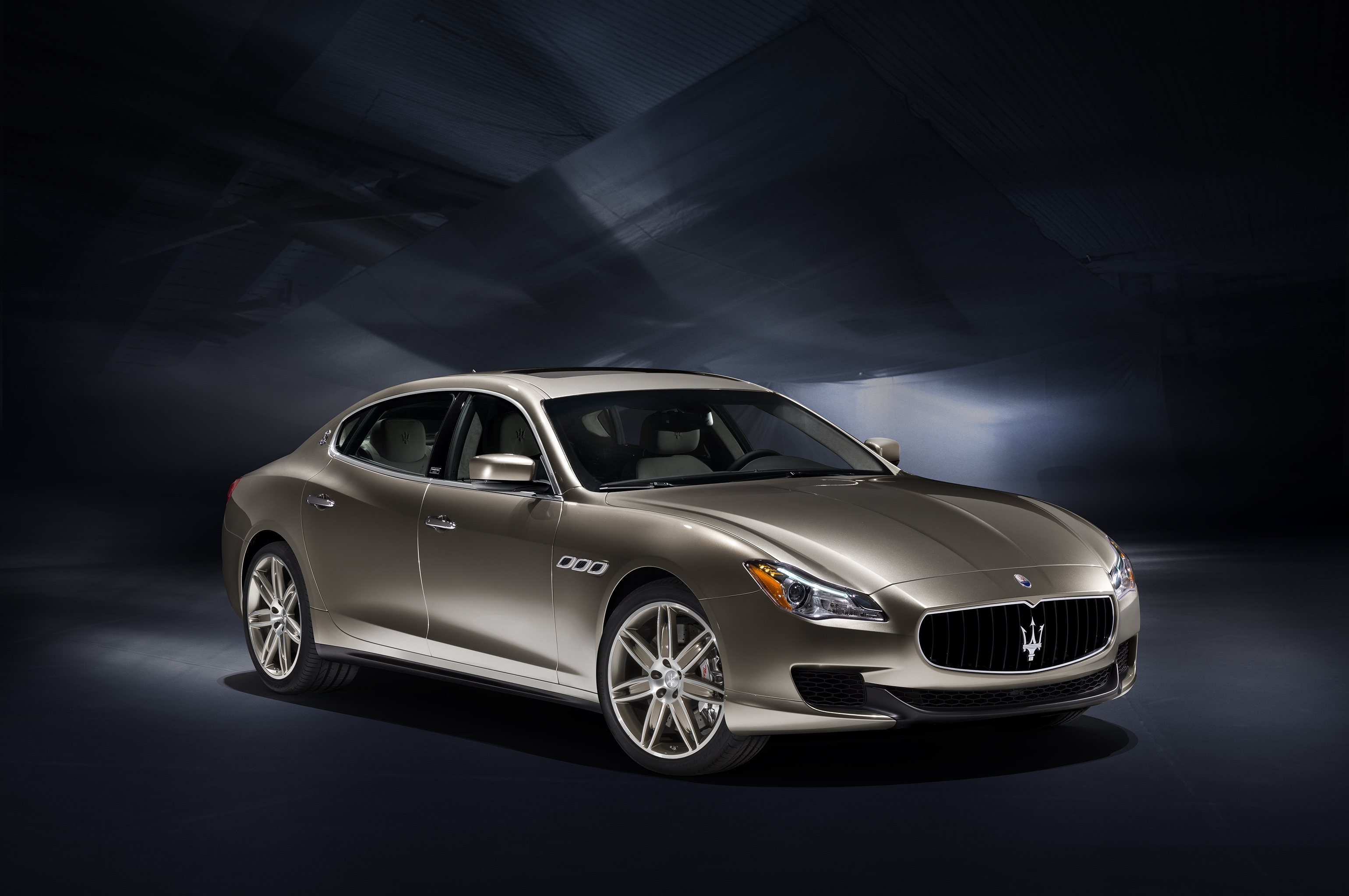 全新Maserati Quattroporte Ermenegildo Zegna百週年限量版登場 全新Maserati Quattroporte Ermenegildo Zegna百週年限量版登場