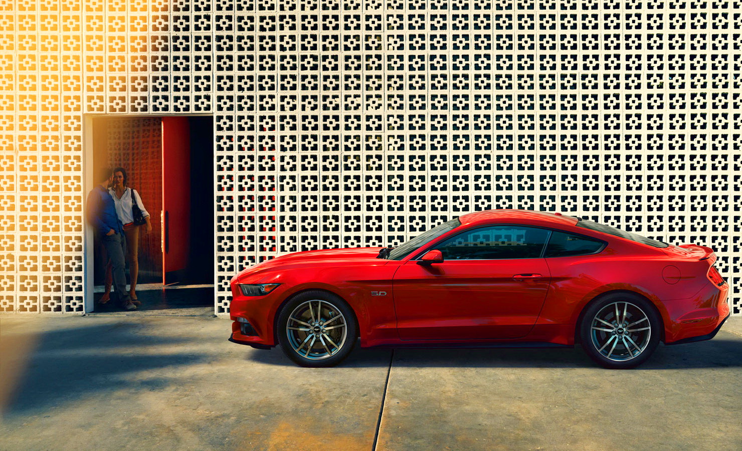 首部量產第六代《Ford Mustang》正式下線 首部量產第六代《Ford Mustang》正式下線