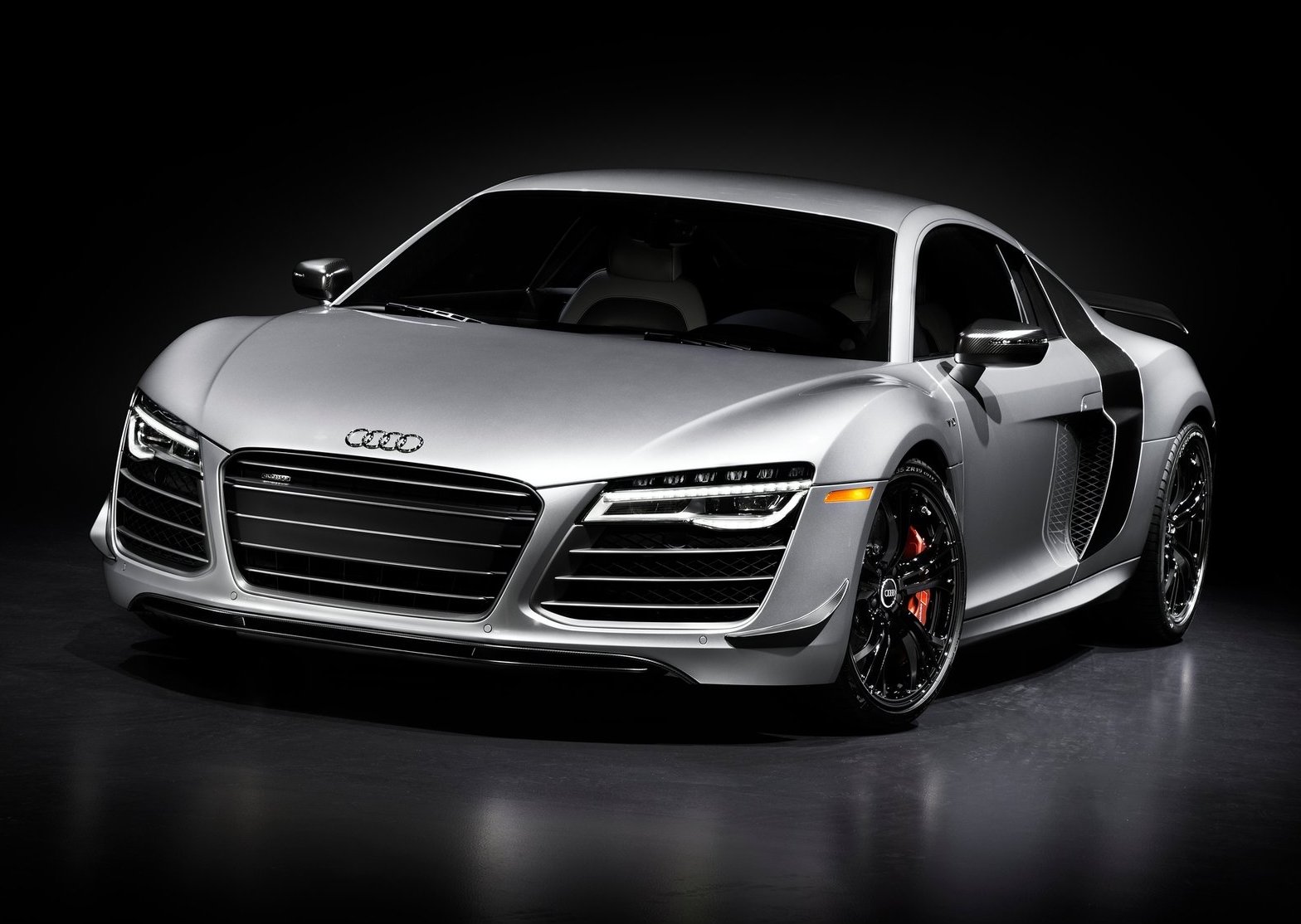 《Audi R8 Competition》競技登場 百公里加速只要3.2秒 《Audi R8 Competition》競技登場 百公里加速只要3.2秒