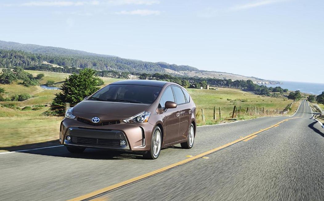 小改款《Toyota Prius V》洛杉磯車展登場 變臉更有型 小改款《Toyota Prius V》洛杉磯車展登場 變臉更有型