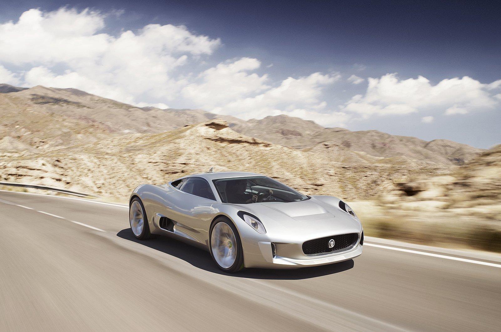 《Jaguar C-X75》再度復出 為007電影擔任反派坐駕 《Jaguar C-X75》再度復出 為007電影擔任反派坐駕