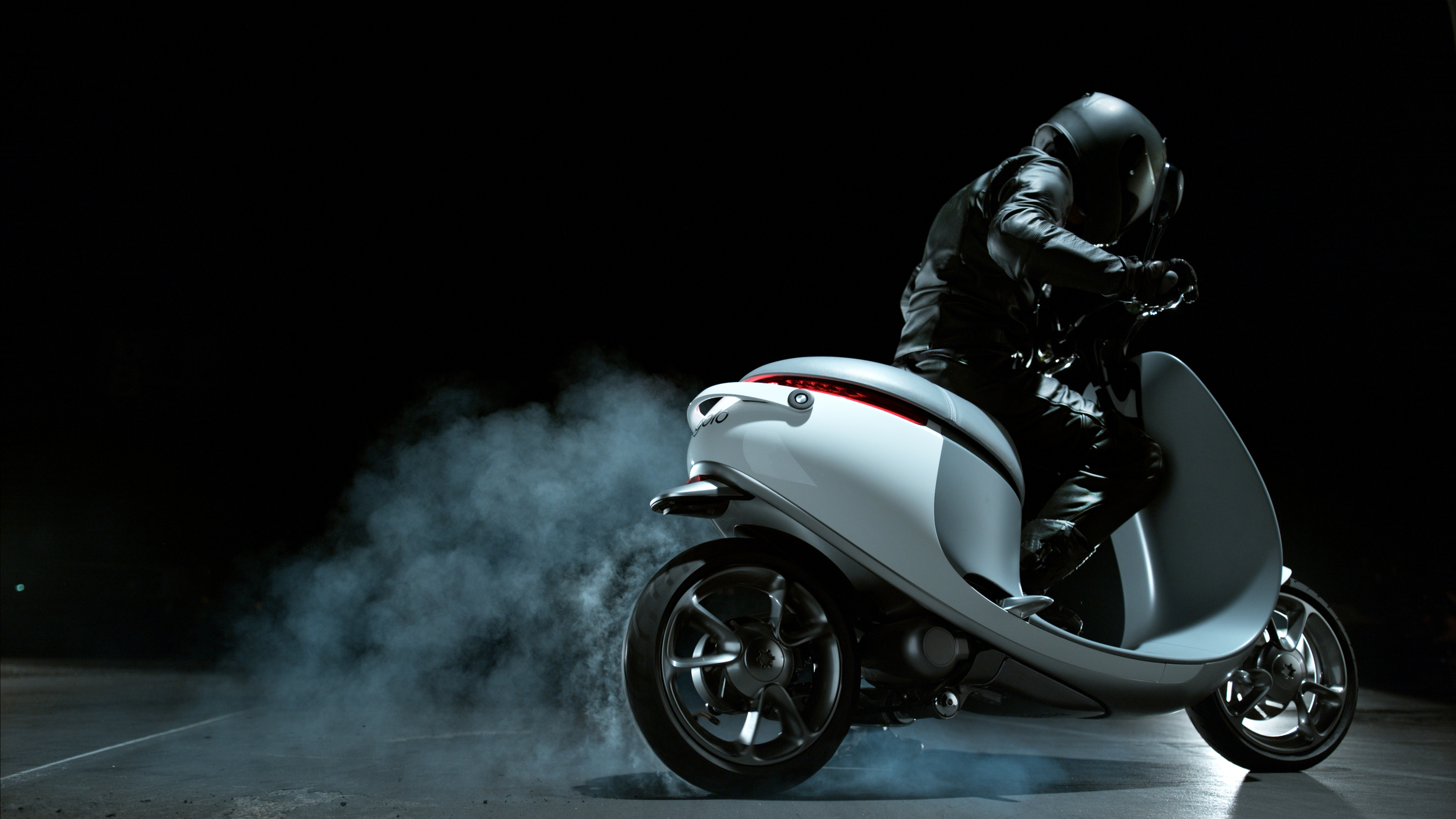 顛覆傳統機車思維 《Gogoro SmartScooter》為台灣爭光 顛覆傳統機車思維 《Gogoro SmartScooter》為台灣爭光