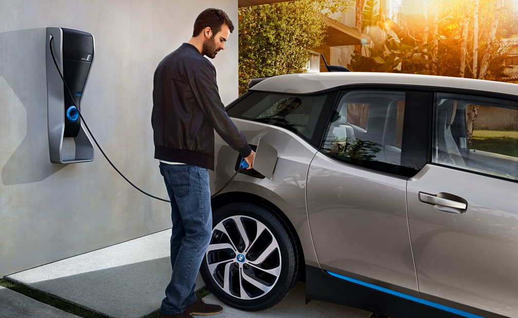 寶馬BMW與福斯Volkswagen攜手 打造全面化車用充電設施 寶馬BMW與福斯Volkswagen攜手 打造全面化車用充電設施