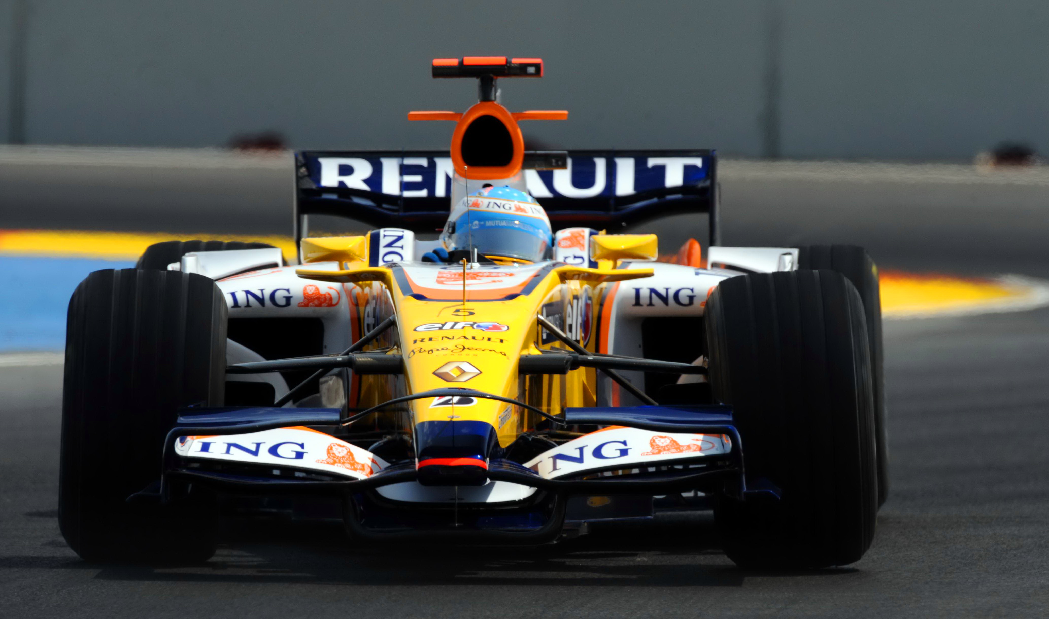 引擎製造商Renault有意想收購車隊重回F1賽道 引擎製造商Renault有意想收購車隊重回F1賽道