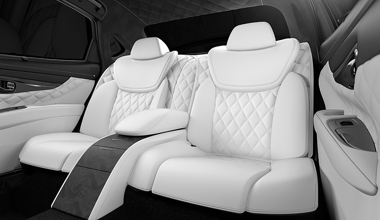 《Infiniti Q70L》也要強攻中國富豪 Q70L Bespoke Edition上海亮相 《Infiniti Q70L》也要強攻中國富豪 Q70L Bespoke Edition上海亮相