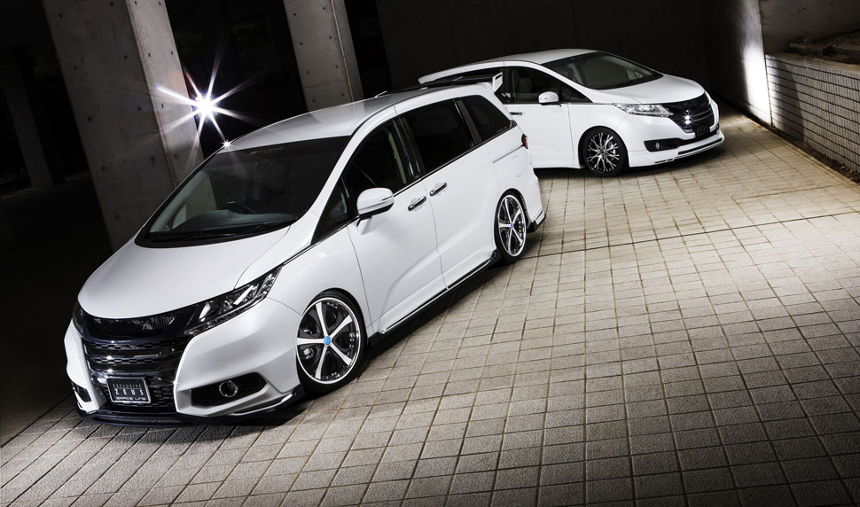 七人座休旅M'z SPEED勁裝上身 原來本田《Honda Odyssey》也能殺很大… 七人座休旅M'z SPEED勁裝上身 原來本田《Honda Odyssey》也能殺很大…