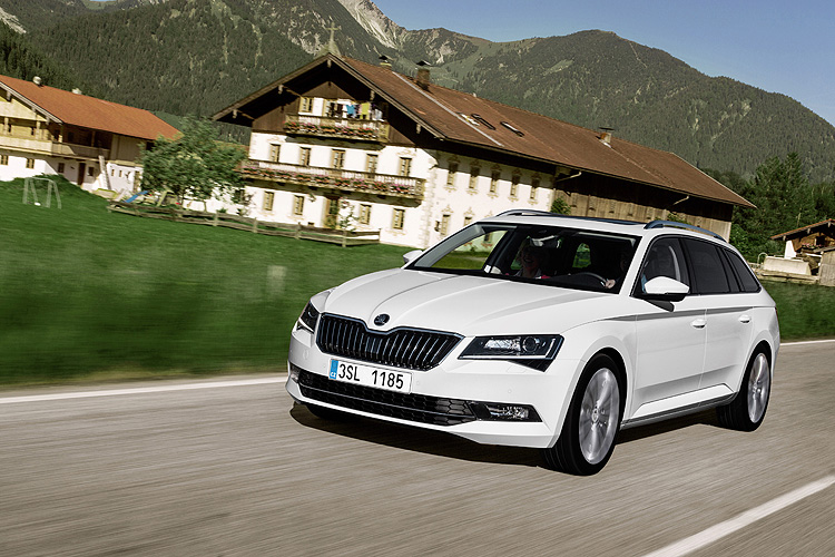 新世代《Škoda Superb Combi》預告IAA車展發表 RS性能化車型暫不考慮推出 新世代《Škoda Superb Combi》預告IAA車展發表 RS性能化車型暫不考慮推出