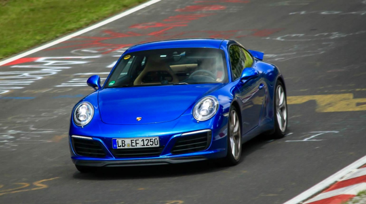 首度無偽裝曝光 小改款保時捷《Porsche 911》紐伯林現型 首度無偽裝曝光 小改款保時捷《Porsche 911》紐伯林現型