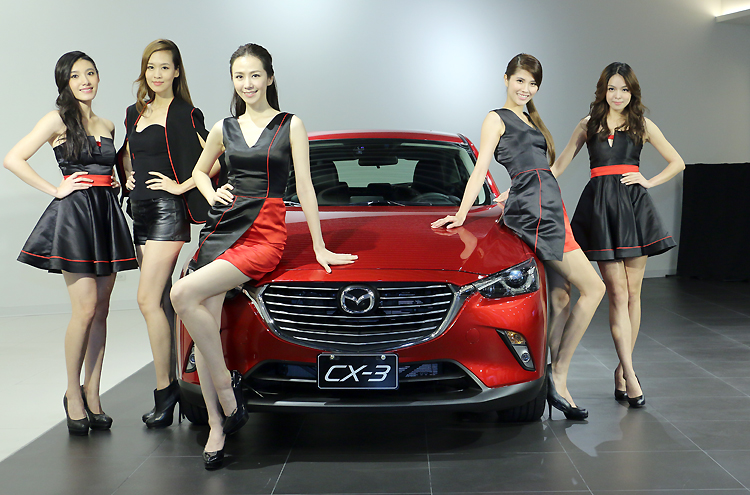 CX-3完整規配公佈 馬自達《Mazda》台北車展model陣容亮相 CX-3完整規配公佈 馬自達《Mazda》台北車展model陣容亮相
