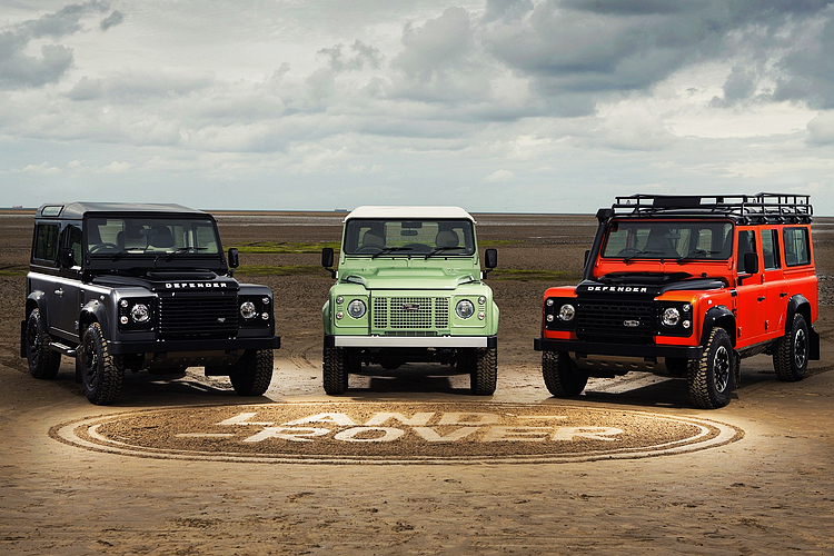 英倫軍用車款典範 最後一輛《Land Rover Defender》步下生產線 英倫軍用車款典範 最後一輛《Land Rover Defender》步下生產線