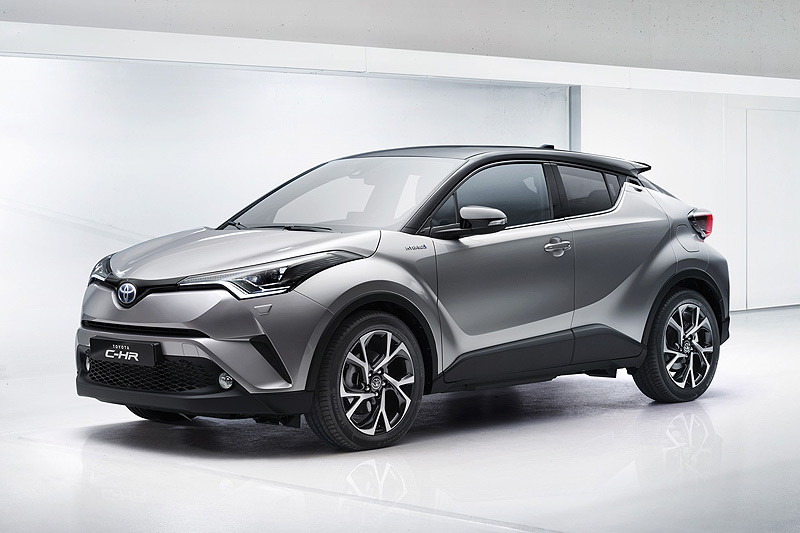 同級對手「挫咧等」! 豐田《Toyota C-HR》準備席捲小型跨界休旅市場 同級對手「挫咧等」! 豐田《Toyota C-HR》準備席捲小型跨界休旅市場
