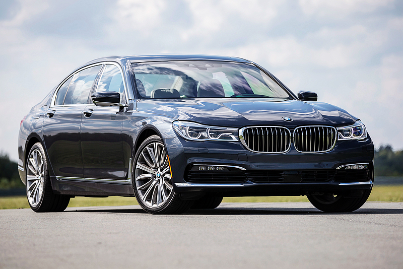 不是Takata的氣囊也中獎?寶馬《BMW》在美召回並暫停銷售《7 Series》長軸版本 不是Takata的氣囊也中獎?寶馬《BMW》在美召回並暫停銷售《7 Series》長軸版本