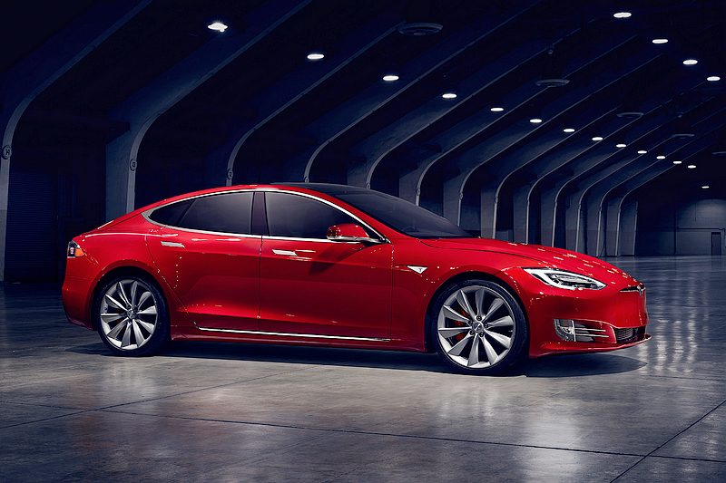 行駛里程達到488公里 改款《Tesla Model S 90D》成續航力最強電動車 行駛里程達到488公里 改款《Tesla Model S 90D》成續航力最強電動車