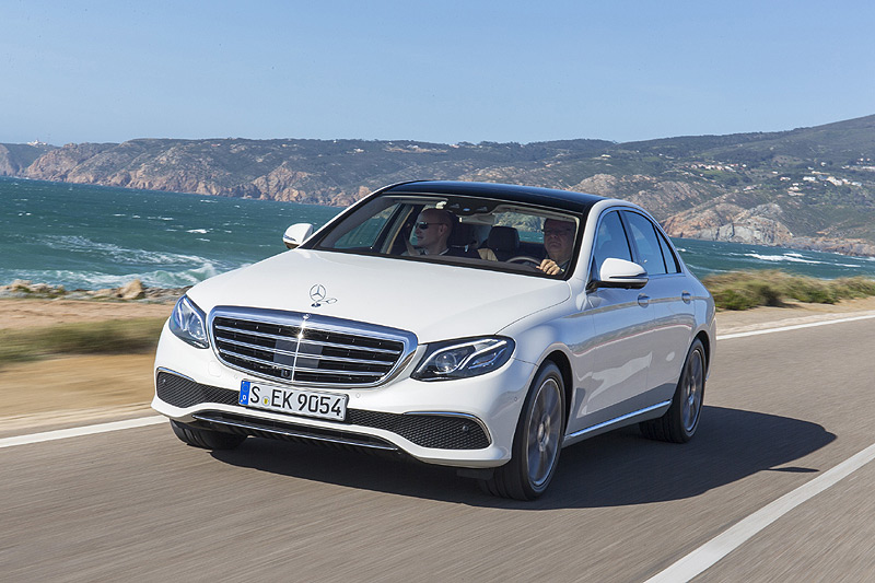 W213發表前的車系歷史總回顧 賓士《Mercedes-Benz E-Class》地位難以撼動 W213發表前的車系歷史總回顧 賓士《Mercedes-Benz E-Class》地位難以撼動