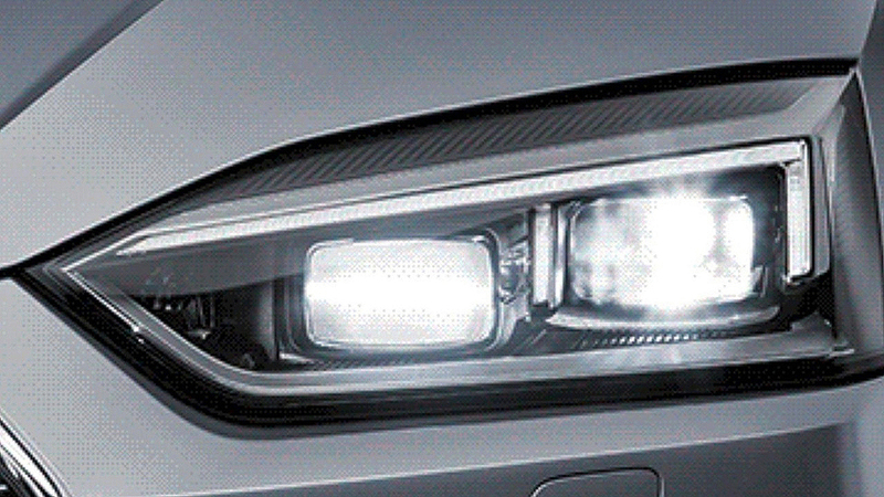 頭燈搶先示人 新世代奧迪《Audi A5 Coupé》即將登場 頭燈搶先示人 新世代奧迪《Audi A5 Coupé》即將登場