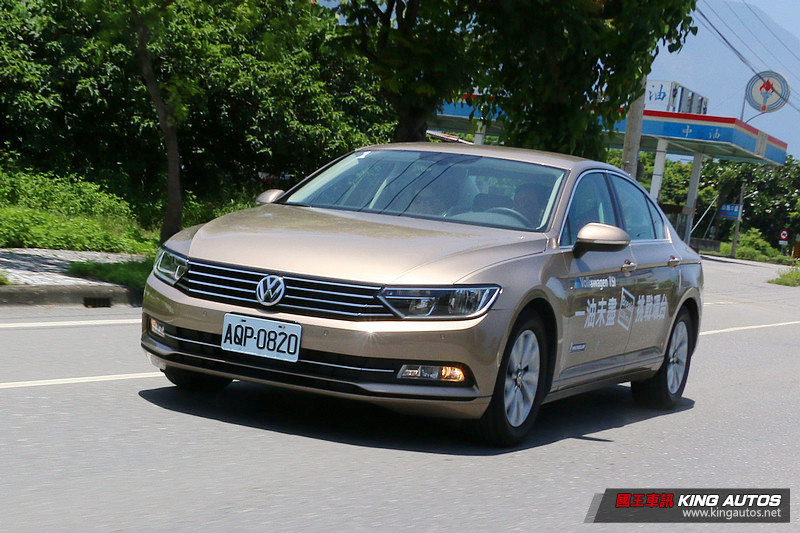 米其林《Michelin Primacy 3 ST》展現全方位寧靜省油表現 相助VW Passat 280 TSI締造亮眼油耗佳績 米其林《Michelin Primacy 3 ST》展現全方位寧靜省油表現 相助VW Passat 280 TSI締造亮眼油耗佳績