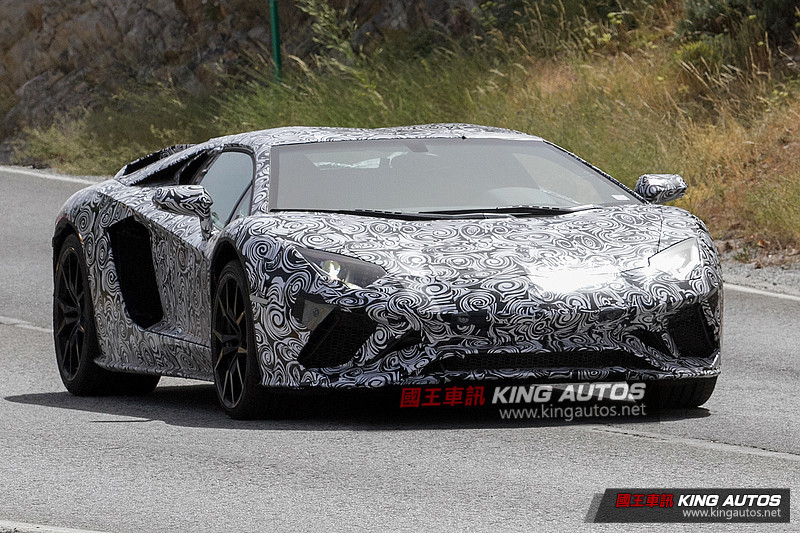 SuperVeloce元素注入 小改款《Lamborghini Aventador》偽裝測試捕獲 SuperVeloce元素注入 小改款《Lamborghini Aventador》偽裝測試捕獲