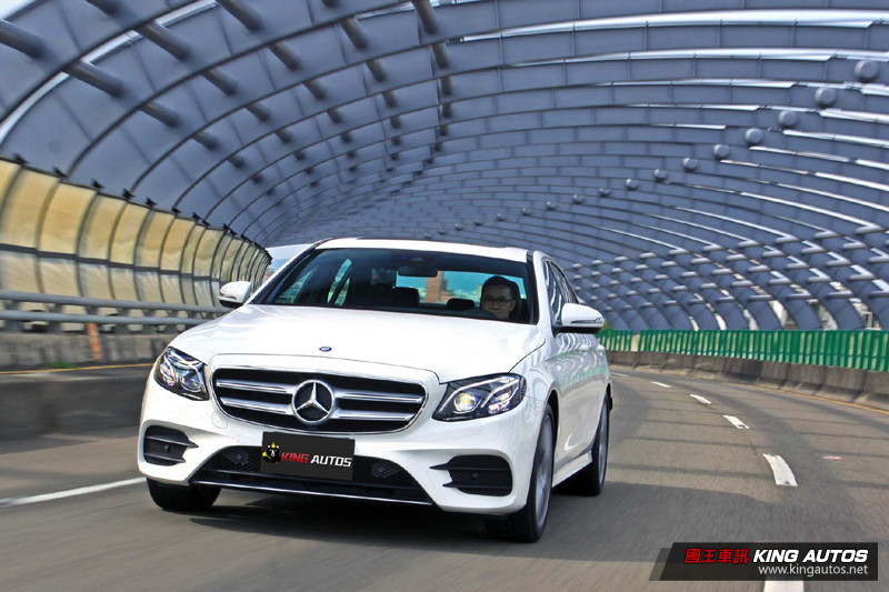 AI更顯人性化 ─ 全新賓士《Mercedes-Benz E-Class》試駕體驗 AI更顯人性化 ─ 全新賓士《Mercedes-Benz E-Class》試駕體驗
