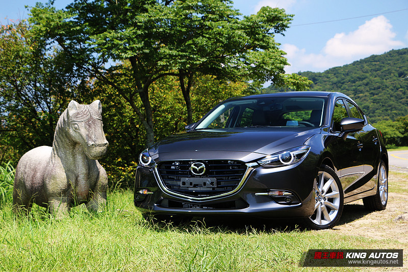 風格更趨成熟洗鍊─馬自達《Mazda3》五門旗艦型小改款試駕體驗 風格更趨成熟洗鍊─馬自達《Mazda3》五門旗艦型小改款試駕體驗