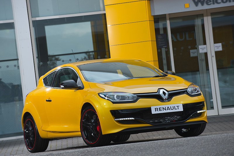 另一性能傳奇告終 第三代《Renault Mégane R.S.》功成身退 另一性能傳奇告終 第三代《Renault Mégane R.S.》功成身退