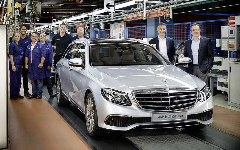 全新賓士《Mercedes-Benz E-Class Estate》五門旅行車正式投產 全新賓士《Mercedes-Benz E-Class Estate》五門旅行車正式投產