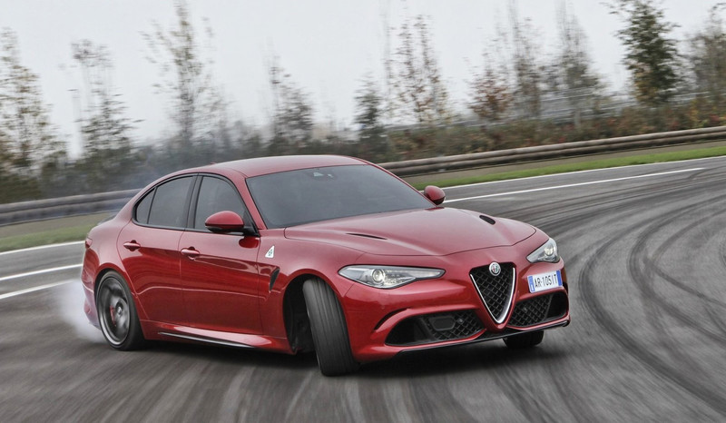 紐伯林最速房車之爭 《Alfa Romeo Giulia Quadrifoglio》再度刷新單圈紀錄 紐伯林最速房車之爭 《Alfa Romeo Giulia Quadrifoglio》再度刷新單圈紀錄
