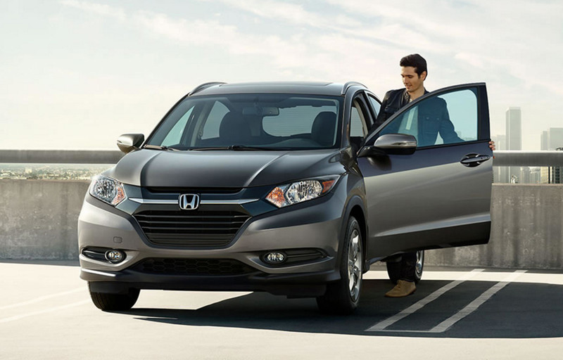 2017年式《Honda HR-V》北美售價公佈 新增月光銀新車色、配備微幅調整 2017年式《Honda HR-V》北美售價公佈 新增月光銀新車色、配備微幅調整