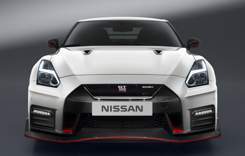 2017年式《Nissan GT-R Nismo》北美報價出爐 折合新臺幣不到600萬 2017年式《Nissan GT-R Nismo》北美報價出爐 折合新臺幣不到600萬