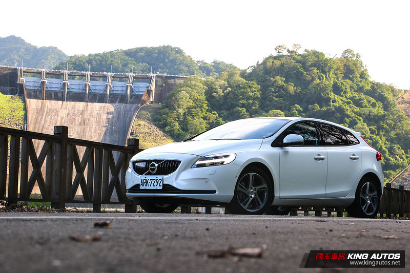 安全毋庸置疑─《Volvo V40 T3安全旗艦版》試駕報導 安全毋庸置疑─《Volvo V40 T3安全旗艦版》試駕報導