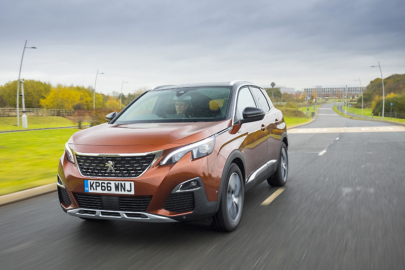 《Peugeot 3008 SUV》獲頒英國Carbuyer 2017年度風雲車大獎 《Peugeot 3008 SUV》獲頒英國Carbuyer 2017年度風雲車大獎