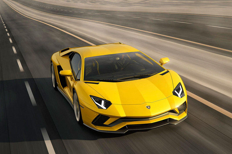 動力升級後輪轉向上身 《Lamborghini Aventador S》現身亮相 動力升級後輪轉向上身 《Lamborghini Aventador S》現身亮相