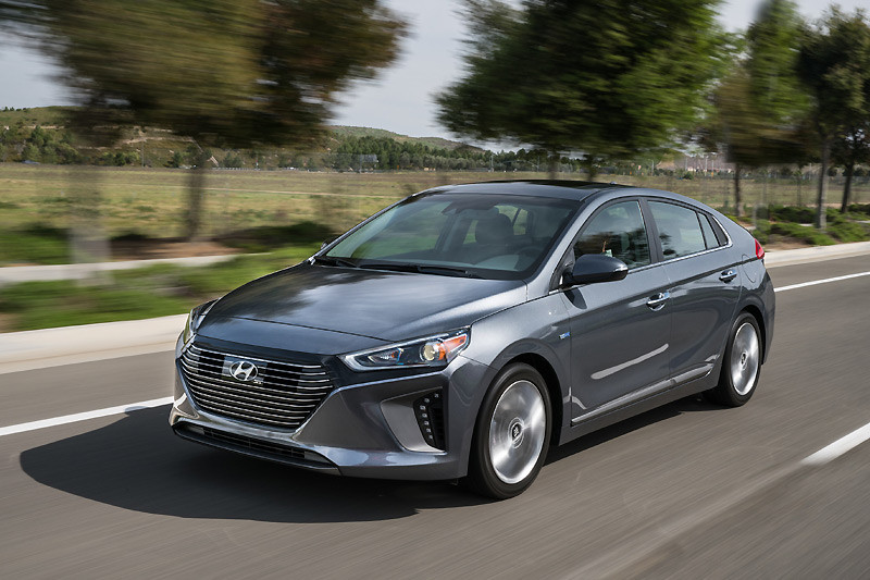 《Hyundai Ioniq》&《Vision G Concept》雙雙榮獲2016 Good Design設計大獎 《Hyundai Ioniq》&《Vision G Concept》雙雙榮獲2016 Good Design設計大獎