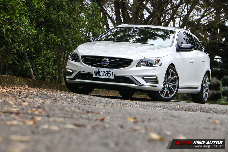 向北極星看齊─《Volvo V60 T6 R-Design Polestar Edition》試駕報導 向北極星看齊─《Volvo V60 T6 R-Design Polestar Edition》試駕報導