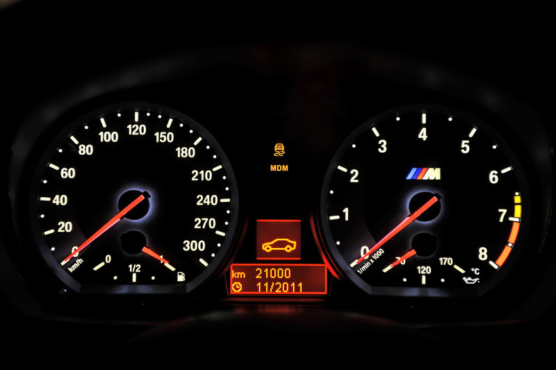 不起眼的汽車科技─《BMW》儀表設計背後的科學概念 不起眼的汽車科技─《BMW》儀表設計背後的科學概念