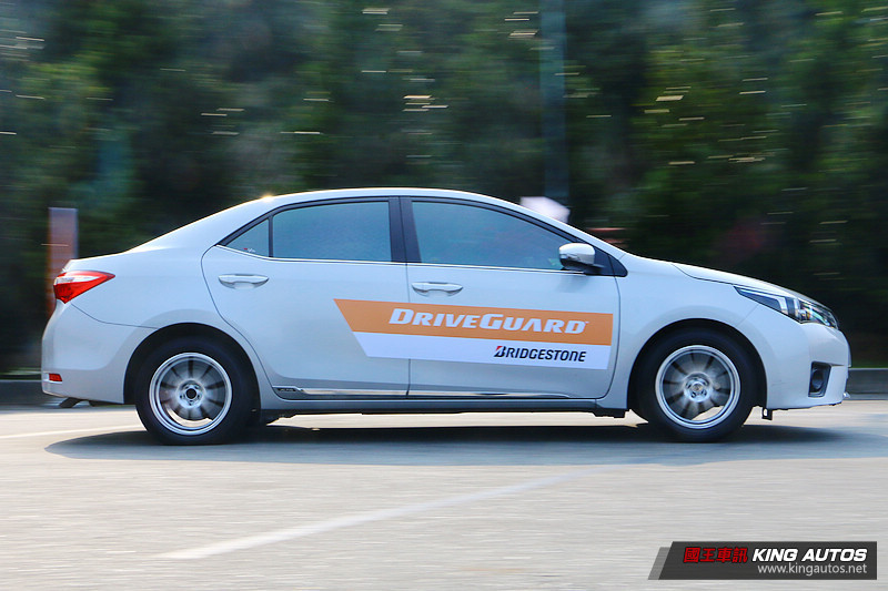 行車安全與經濟耐用兼得─普利司通《Bridgestone DriveGuard》失壓續跑胎測試體驗 行車安全與經濟耐用兼得─普利司通《Bridgestone DriveGuard》失壓續跑胎測試體驗