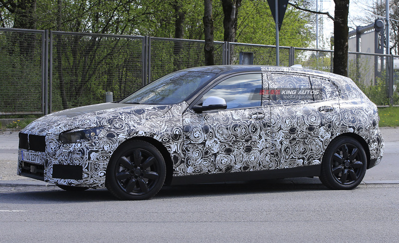 拉長放大、後驅拜拜 新一代《BMW 1 Series》間諜照首度曝光 拉長放大、後驅拜拜 新一代《BMW 1 Series》間諜照首度曝光