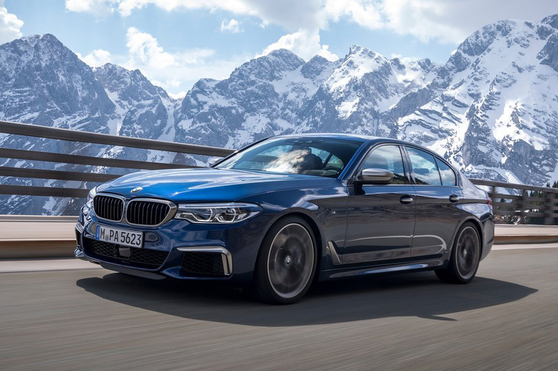 《BMW M550i xDrive》規格售價官網揭露 《520i Luxury / M Sport》雙車型配備曝光 《BMW M550i xDrive》規格售價官網揭露 《520i Luxury / M Sport》雙車型配備曝光
