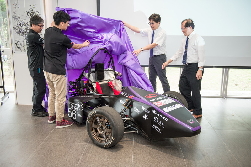 台灣賽車工業種子 《清大》發表2017「學生方程式」賽車 台灣賽車工業種子 《清大》發表2017「學生方程式」賽車