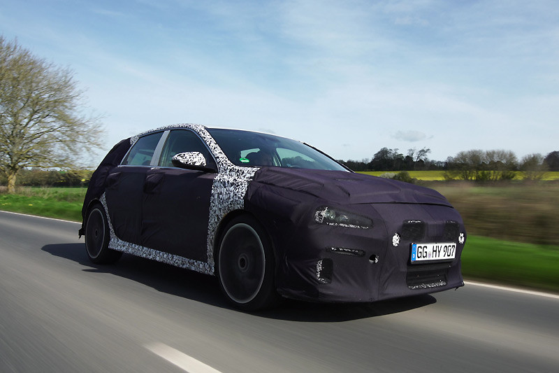 英國實測行程結束 《Hyundai i30 N》預告今夏問世 英國實測行程結束 《Hyundai i30 N》預告今夏問世