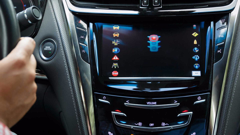 車輛能與號誌通訊 《Cadillac》V2I系統於密西根街道測試成功 車輛能與號誌通訊 《Cadillac》V2I系統於密西根街道測試成功