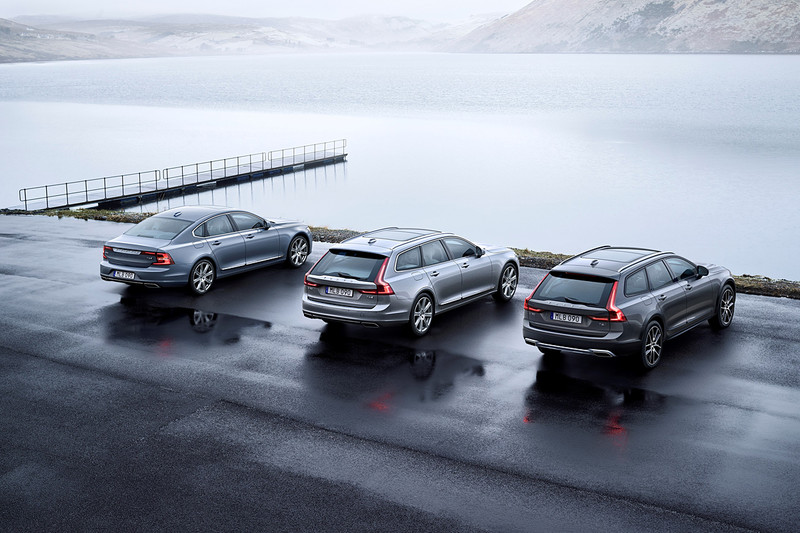 預售價246萬元起 《Volvo V90》與《V90 Cross Country》接單開跑 預售價246萬元起 《Volvo V90》與《V90 Cross Country》接單開跑