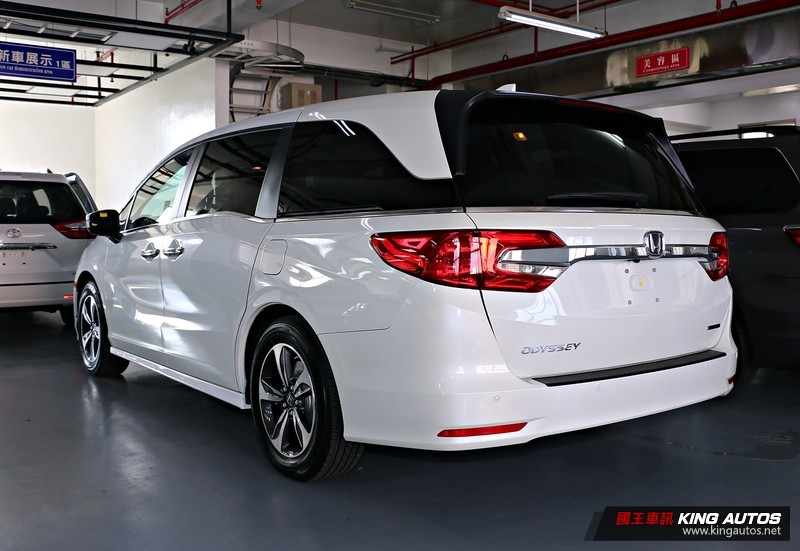 搶先一睹美規8人座《Honda Odyssey》實車身影 臺灣230萬元起開賣 搶先一睹美規8人座《Honda Odyssey》實車身影 臺灣230萬元起開賣