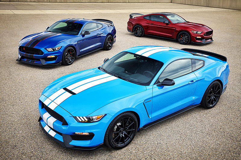 找上911 GT3伴遊 改款《Ford Shelby GT350 Mustang》間諜照再曝光 找上911 GT3伴遊 改款《Ford Shelby GT350 Mustang》間諜照再曝光