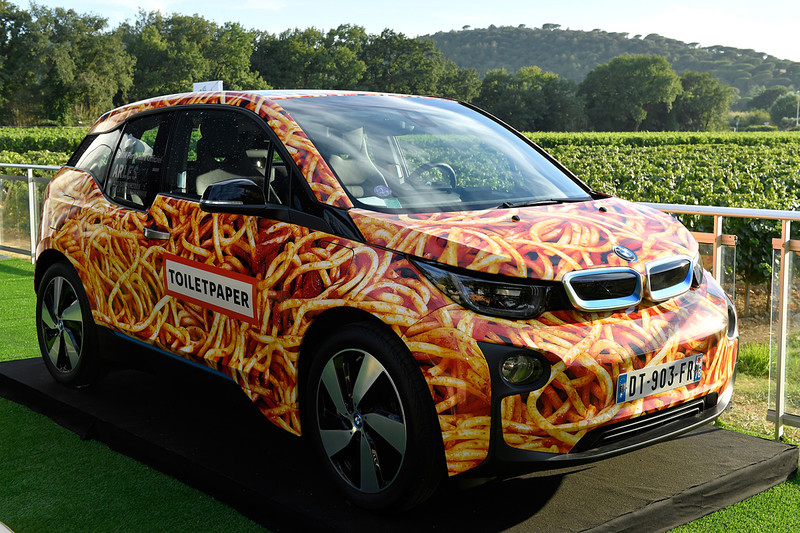 身價10萬歐元的義大利麵藝術車 《BMW i3 Spaghetti Car》落槌售出 身價10萬歐元的義大利麵藝術車 《BMW i3 Spaghetti Car》落槌售出