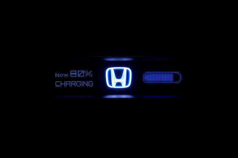 《Urban EV》概念與《CR-V Hybrid》齊發 《Honda》法蘭克福車展揭示新能源戰略 《Urban EV》概念與《CR-V Hybrid》齊發 《Honda》法蘭克福車展揭示新能源戰略