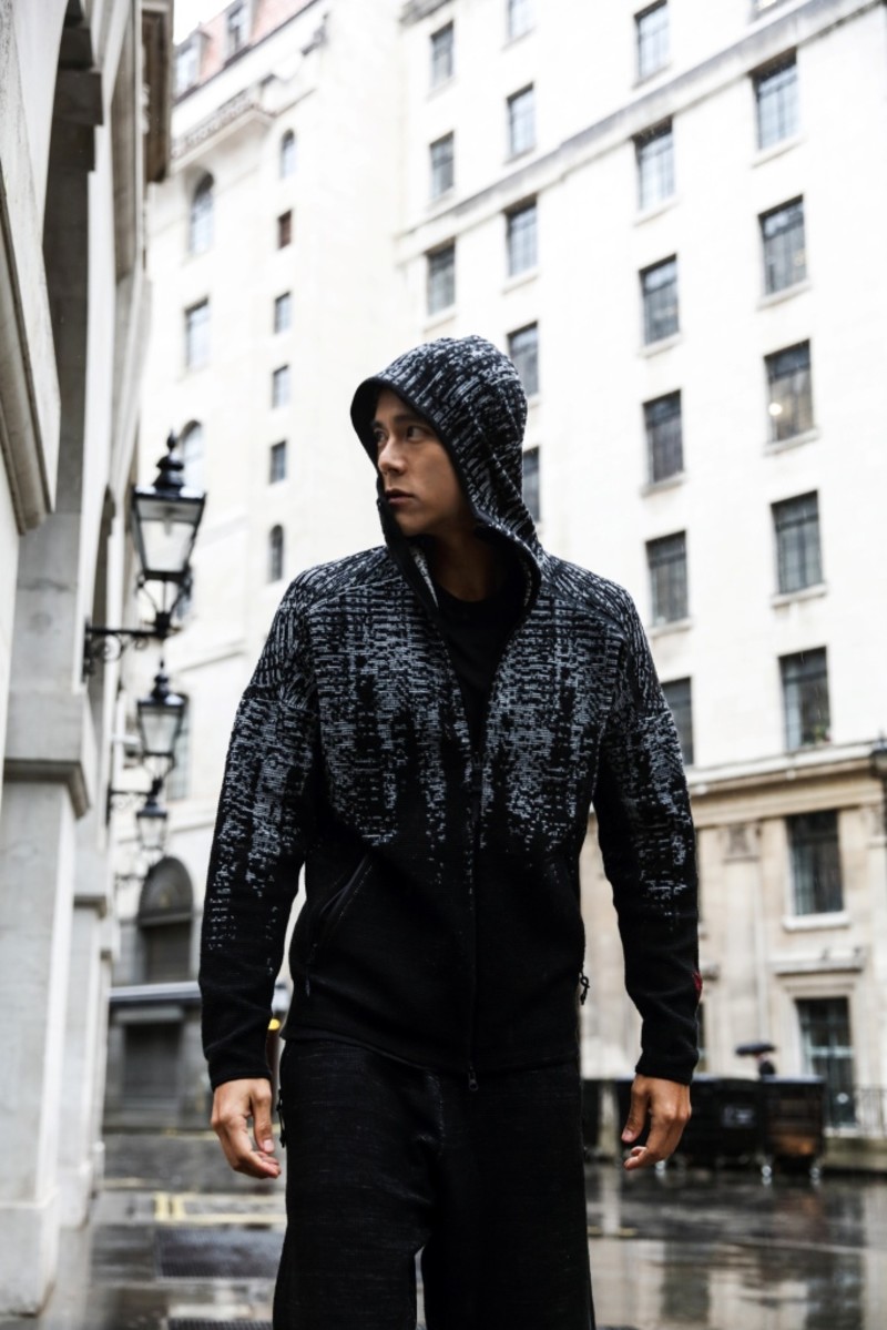 源自心跳,始於專注 adidas全新Z.N.E. PULSE系列 9月上市 #換我上場 源自心跳,始於專注 adidas全新Z.N.E. PULSE系列 9月上市 #換我上場