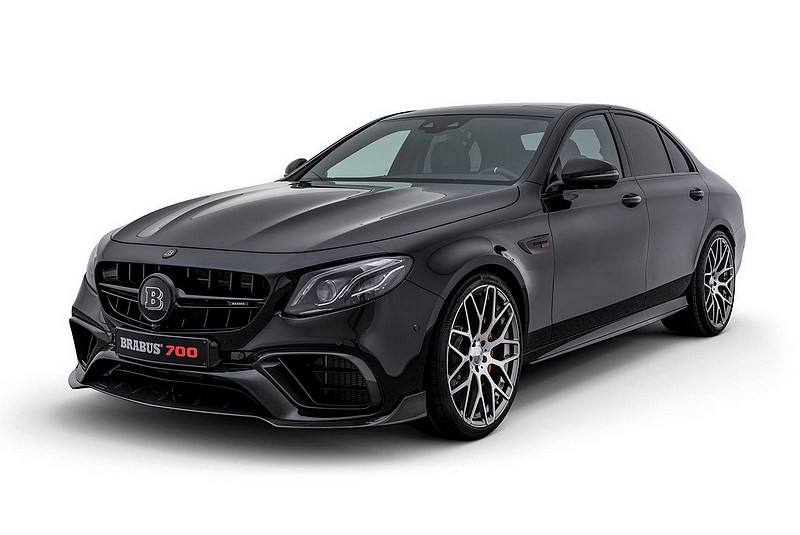 新一代博速火箭跑房 《Mercedes-AMG E 63》化身Brabus 700就是猛發700hp豪力 新一代博速火箭跑房 《Mercedes-AMG E 63》化身Brabus 700就是猛發700hp豪力